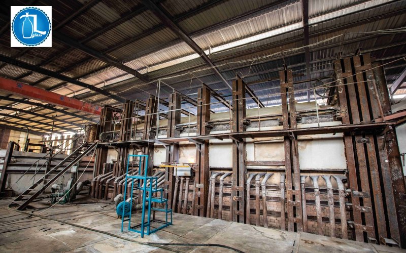 Khám phá quy trình sản xuất chai thủy tinh khép kín, chuyên nghiệp quy trình sản xuất chai thủy tinh như thế nào
