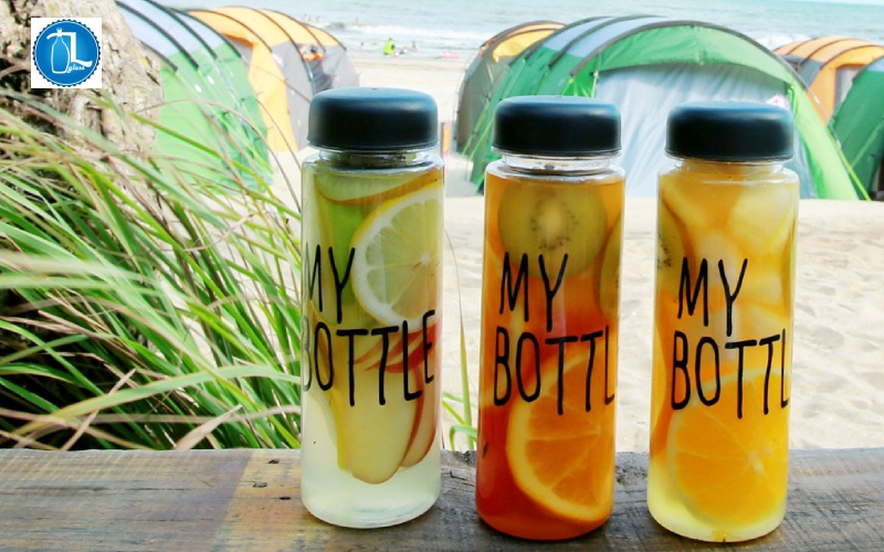 tìm chai thủy tinh đựng nước detox giá rẻ